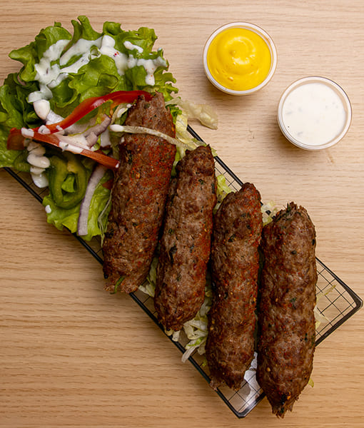 Brochettes Kefta bœuf haché - Viande épicée grillée Goa Fast Food Grenoble